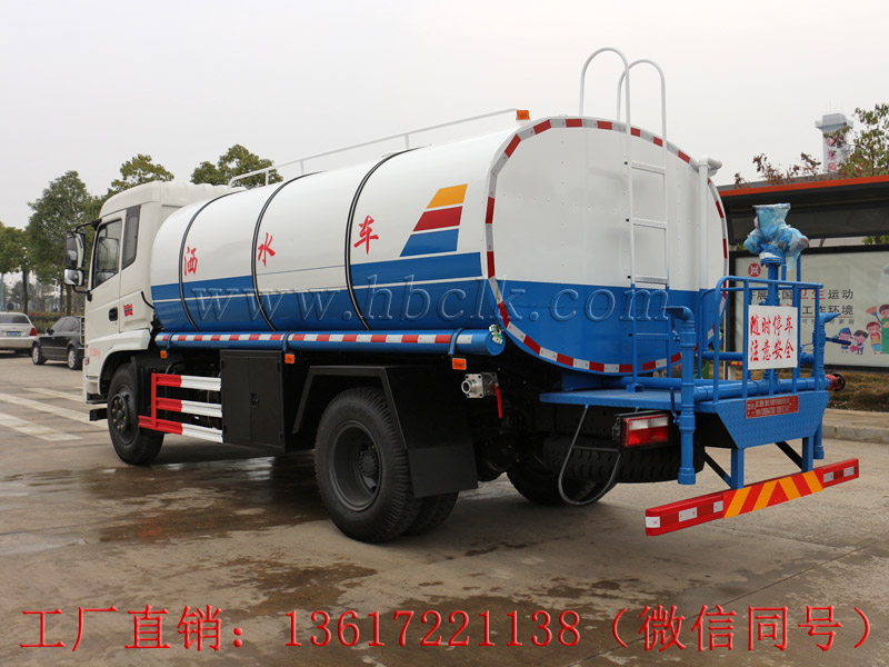 東風(fēng)專(zhuān)底10立方保溫水罐車(chē)